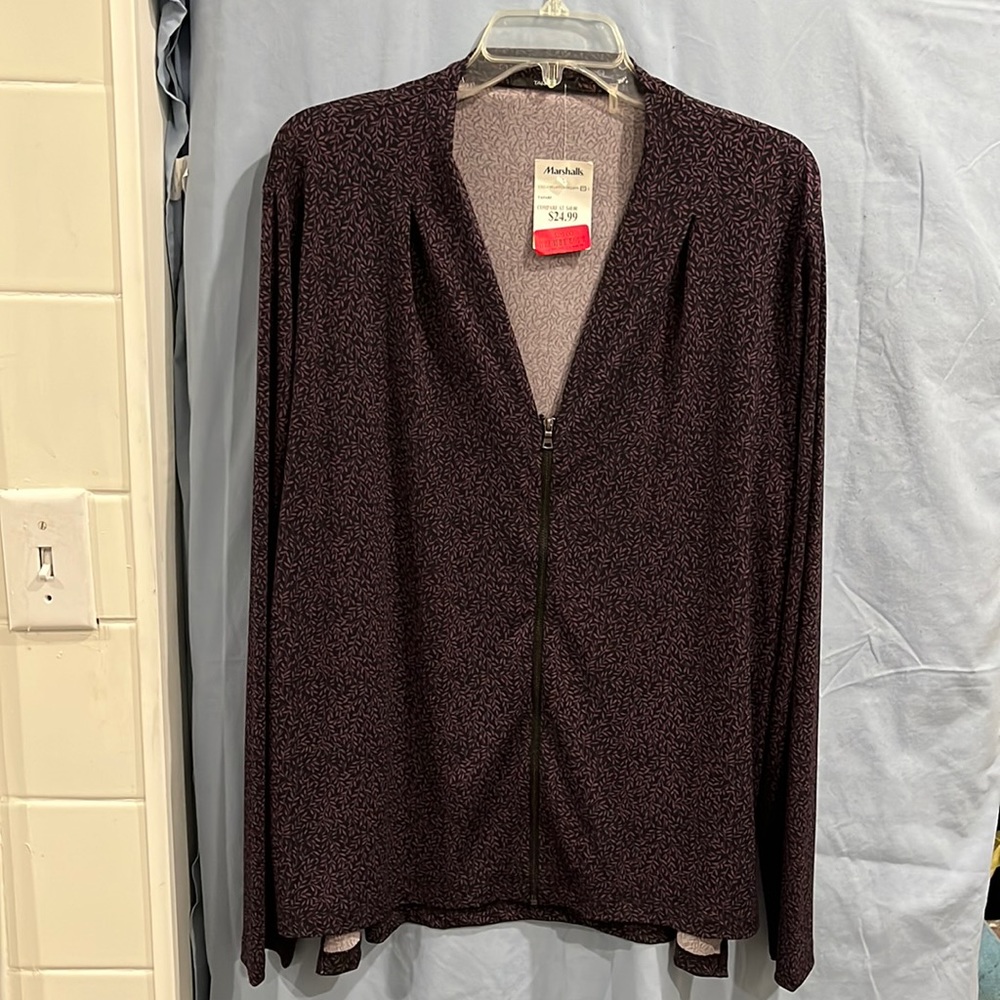 Women long sleeve blouse size XL black/purple leaves Tahari